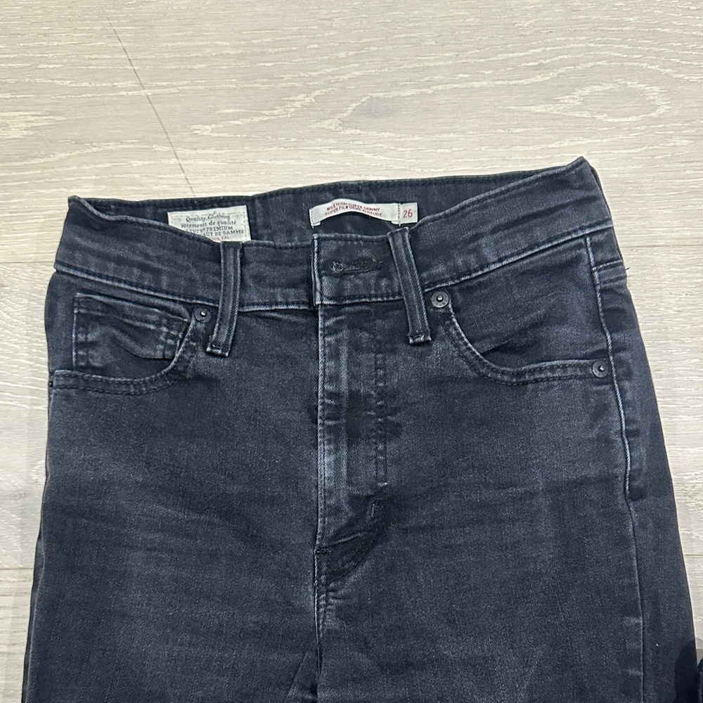 Trendy Women's Skinny Jeans - Charcoal